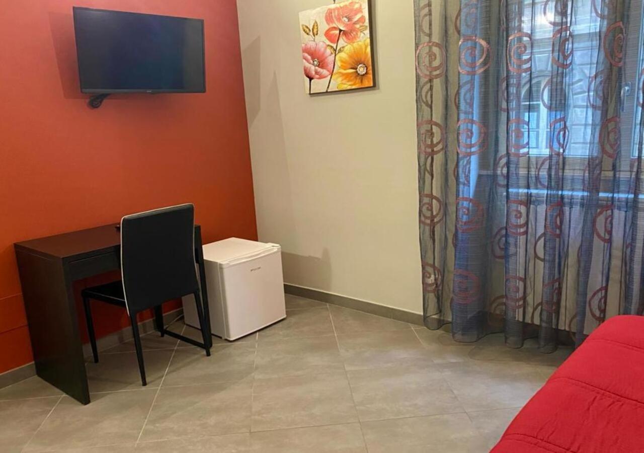 Oasi Del Turista Apartment Палермо Екстериор снимка