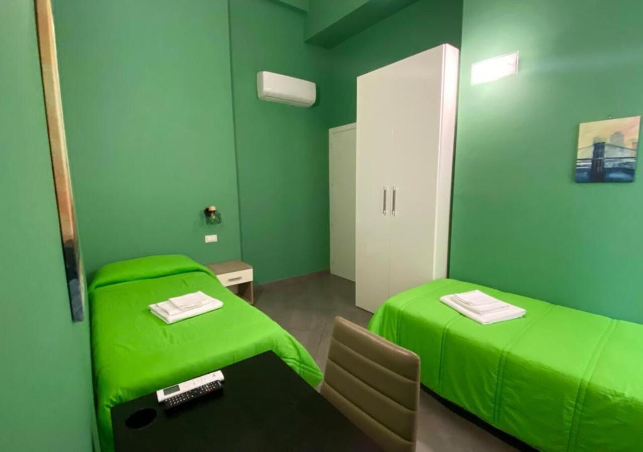 Oasi Del Turista Apartment Палермо Екстериор снимка
