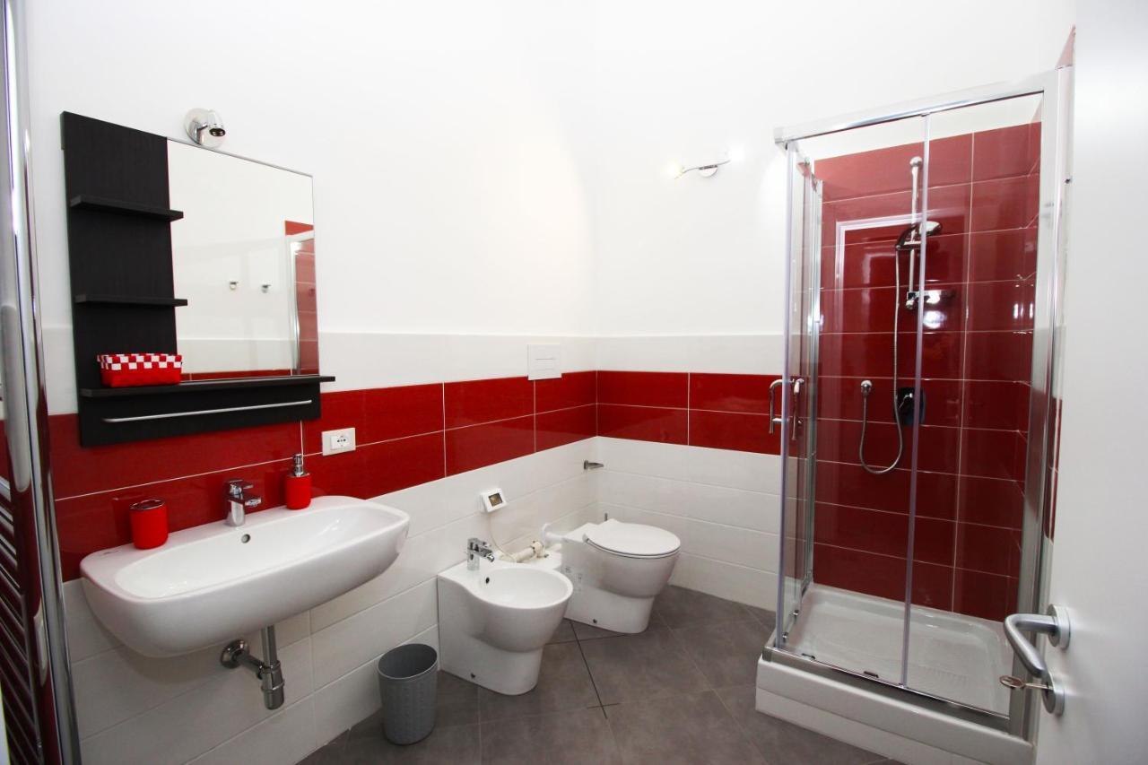 Oasi Del Turista Apartment Палермо Екстериор снимка